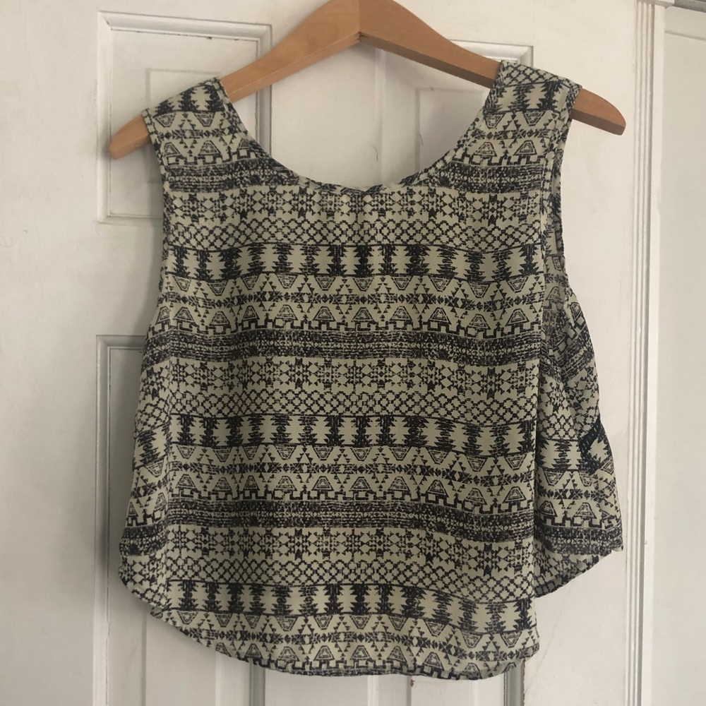 Aztec Print Crop Tank - Picture 5 of 5
